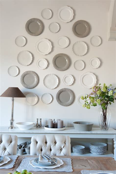 How To Hang Plates On A Wall An Expert Guide Homes And Gardens