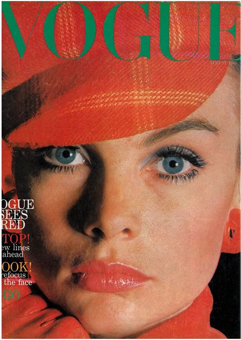 469 August 1966 1159 British Vogue Covers History Of Fashion Images