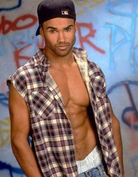 pin on sexy shemar moore