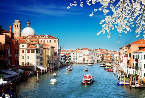 Best Time To Visit Venice Festivals And Weather Mustgo