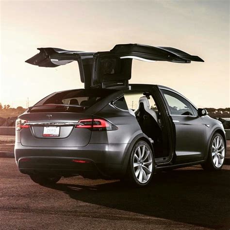 Tesla Cars With Gullwing Doors Majesty Blogosphere Picture Library