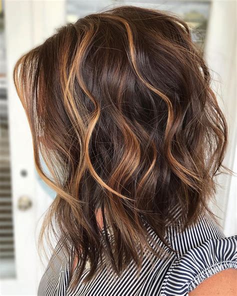 Brunette With Caramel Highlights Short Hair Short Hair Color Ideas Short Locks Hub