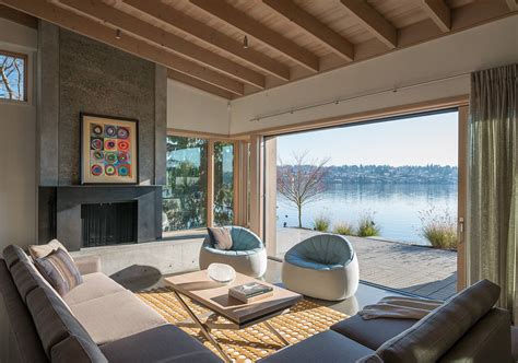 Modern Mercer Island Home Offers Serene Waterfront Views