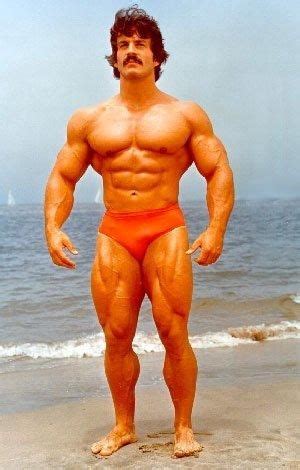The Late Mike Mentzer One Of The First High Intensity Bodybuilders