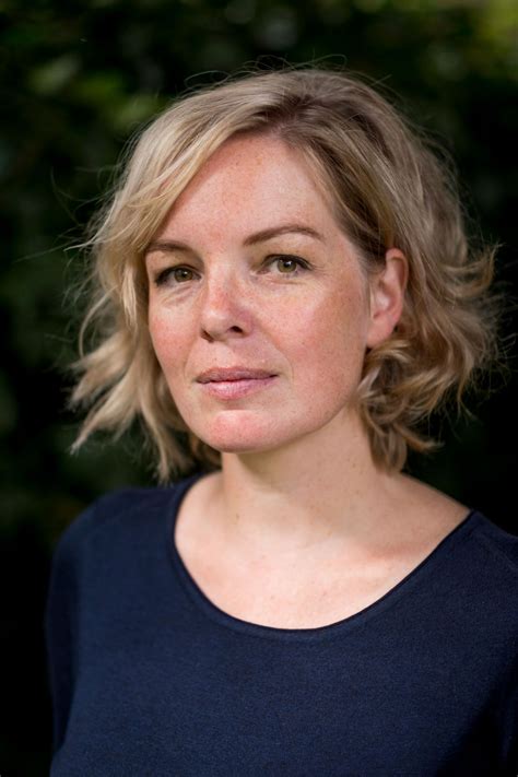 Blindenleitsystem an haltestellen wird weiter ausgebaut. Beatrice de Graaf - Studium Generale Universiteit Utrecht