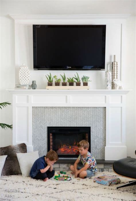 20 Fireplace Mantel Decor Ideas With Tv