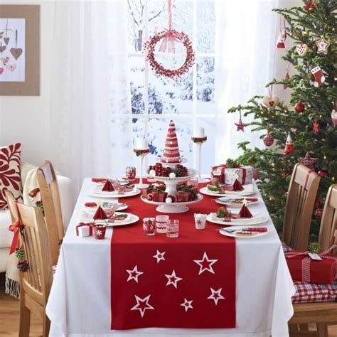 30 incredibly festive christmas table decoration ideas