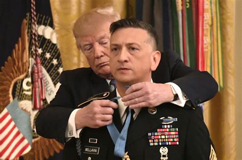 Staff Sgt David Bellavia Becomes First Living Iraq War Veteran To Receive Medal Of Honor