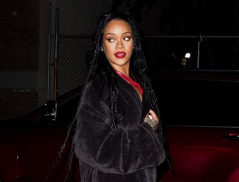 Fenty Beauty Has Made Rihanna A Billionaire