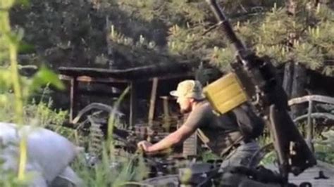 Ukraine Crisis Heavy Fighting Rages Near Donetsk Despite Truce Bbc News