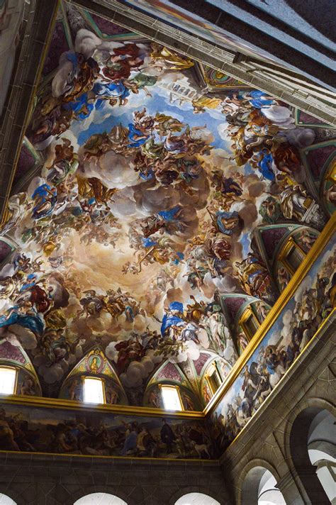Hermandad del santo sepulcro de san lorenzo de el escorial — este artículo o sección sobre religión y cultura necesita ser wikificado con un formato acorde a las convenciones de estilo. Escalera Principal del Real Monasterio de San Lorenzo del ...