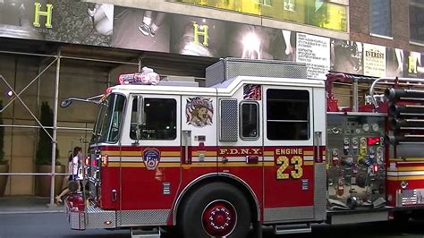 Fdny Engine 23 Arriving At Box 0929 53112 Youtube