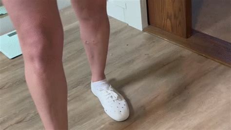 Keds Sneaker Fetish Sexy Milf Keds And Cheer Sneaker Fetish Clips4sale