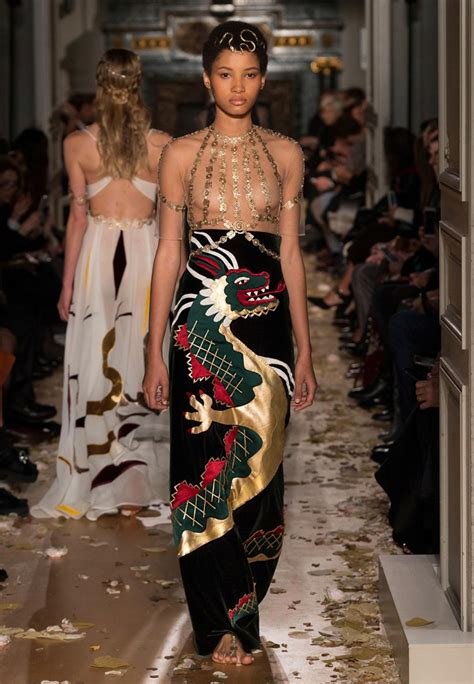 Valentino Springsummer 2016 Haute Couture Collection Fashion Trendsetter