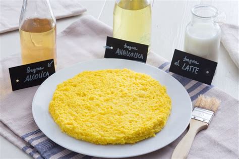 La bagna per torte è indispensabile per arricchire i vostri dolci! Ricetta Come fare la bagna per torte - La Ricetta di ...
