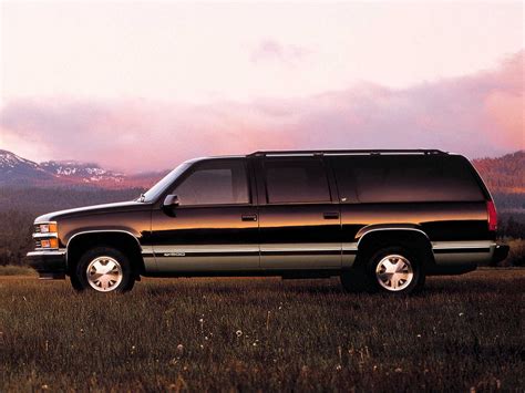 Chevrolet Suburban Technical Specifications And Fuel Economy