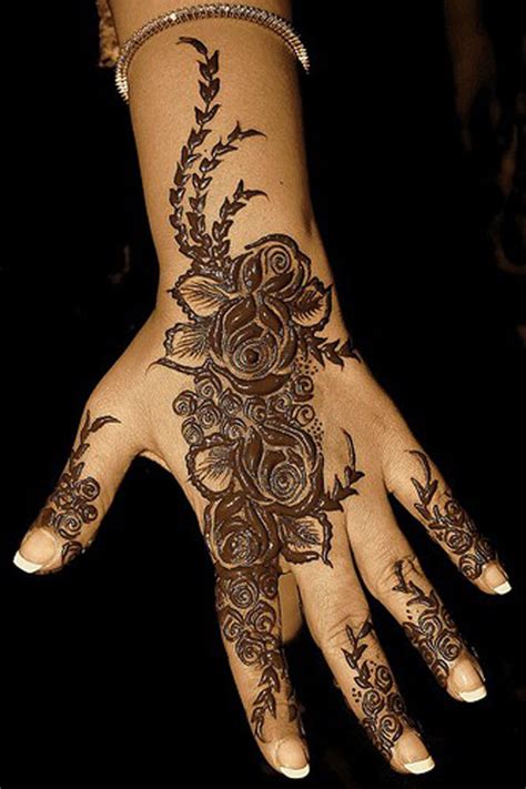 20 Best And Beautiful Indian Mehndi Designs And Henna