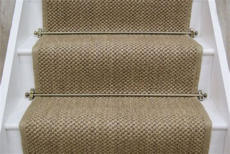 A look at different categories and styles of carpet runners for stairs, and whether or not i should consider one for the #ehdmountainfixerupper. Sisal Oriental Natural natural jute border 65m | Hallway ...