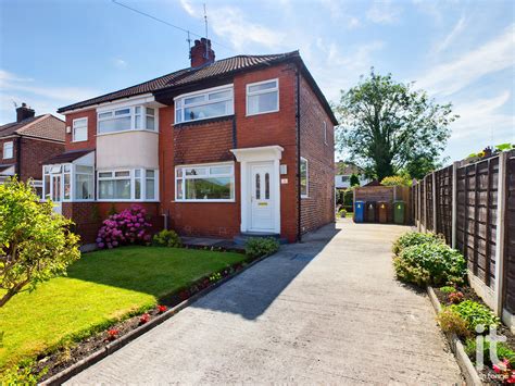 Beauvale Avenue Offerton Stockport Sk2 3 Bedroom Semi Detached House Sstc In Stockport