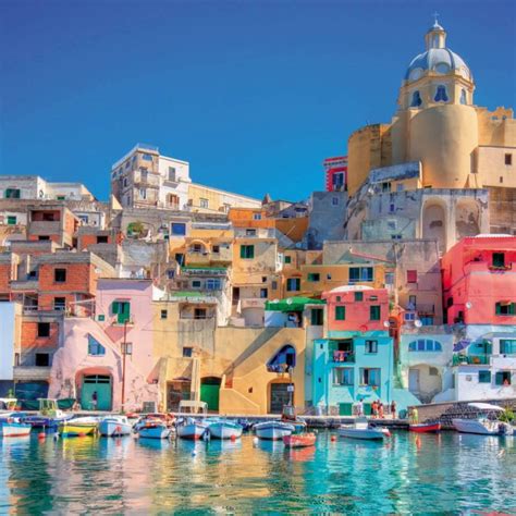 Procida Napoli Italy Procida Italy Colorful Places Beautiful Places