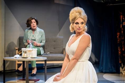 Theatre Review Dusty The Dusty Springfield Musical Sheffield