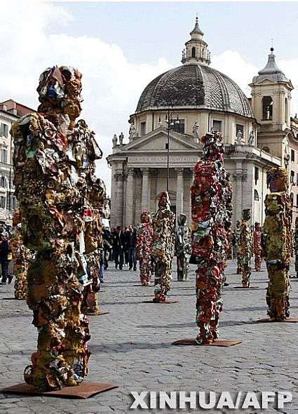 Garbage As Art German Artists Create 1000 Statues From