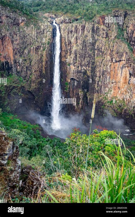 Wallaman Falls The Tallest Waterfall In Australia Stock Photo Alamy