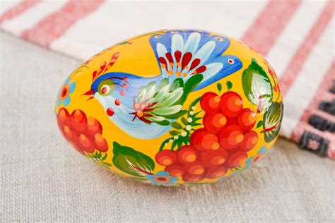 Unusual Handmade Painted Easter Egg Wooden Egg Room Ideas Decorative
