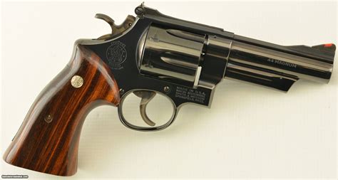 Sandw Model 29 2 Revolver With 4 Barrel 44 Magnum