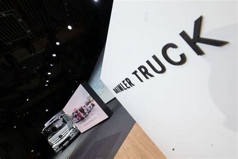 Daimler Truck fährt mit Preiserhöhungen mehr Gewinn ein