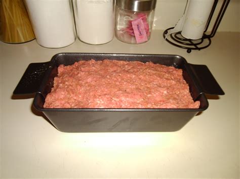 Easy main dish main dish meatloaf bacon recipes beef. Let's Review: The Perfect Meatloaf Pan