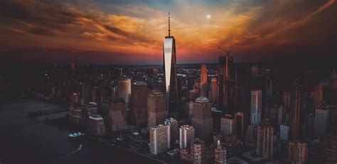 1024x500 Resolution New York City Skyscraper Buildings At Sunset