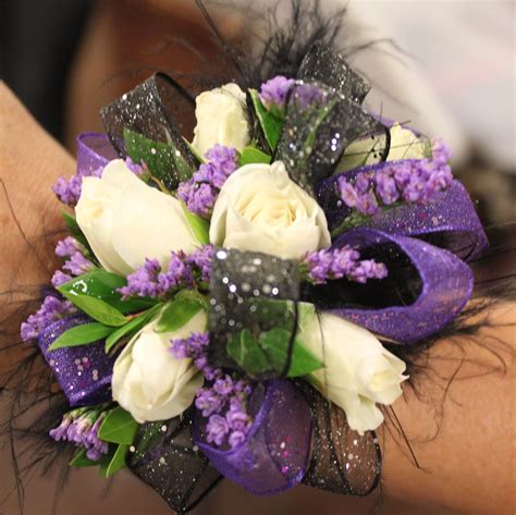 Kylee Crowther Kyleecrowth Homecoming Corsage Homecoming Flowers