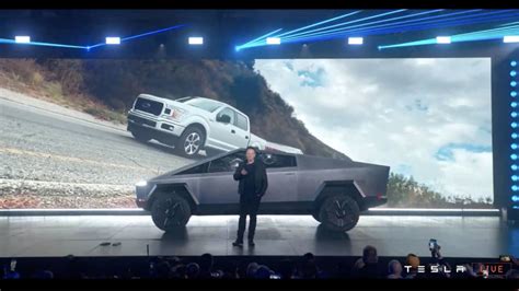 Ford Backs Down On Tesla Cybertruck Tug Of War Drive Car News
