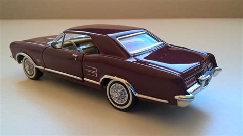 5.0 out of 5 stars. Franklin Mint - 1:43 - The Classic Cars of the 60's ...