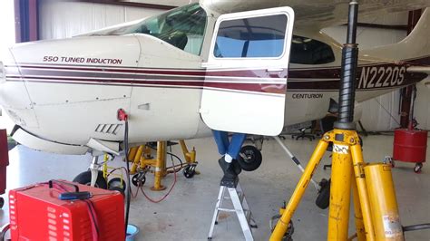 Cessna 210l Landing Gear Noise Youtube
