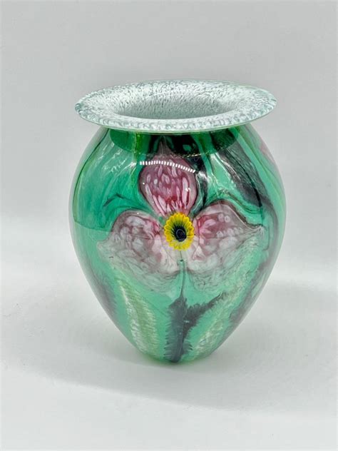 Eickholt Glass ~ Signed By Robert Eickholt Floral Vase
