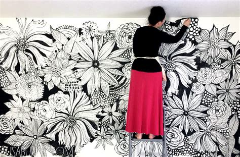 A single flower, a vase of blooms or a field of blossoms can complement. alisaburke: getting creative on the wall