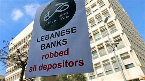 Lebanese Banks Close Indefinitely As Branches Stormed By Angry