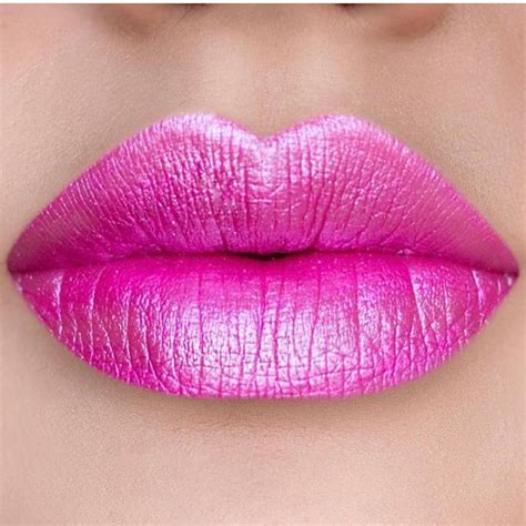 Pink Lipsticks Makeup Box Ideas