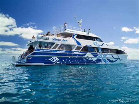Outer Great Barrier Reef Day Trip From Cairns Divers Den
