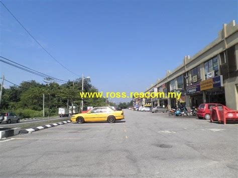 The ocbc bank group comprises a family of companies owned by singapore's longest established local bank. Shop For Sale Sg Buloh Corner by hartanahguru.com