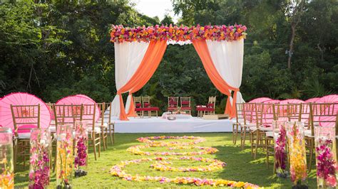 20 Outdoor Ceremonies That Will Make You Rethink Your Venue Inside