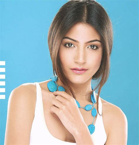 Anushka Sharma Bollywood Stars Fashion Actress Makeup Model Photos Pics