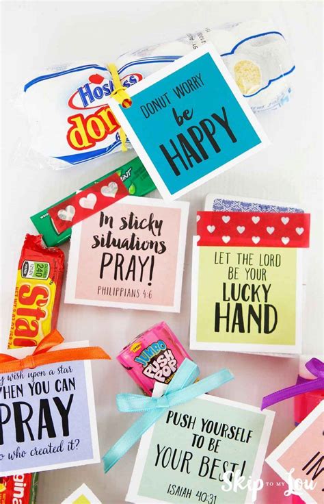 Printable flash cards illustrating summer. Summer Camp Care Package Idea {FREE printable tags ...