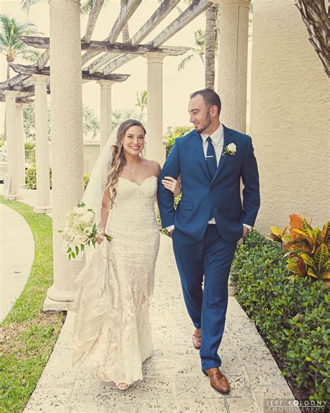 Delray Beach Marriott Bride And Groom Florida Wedding Photographer
