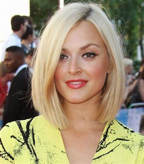 Some of the famous women's hairstyles have been autographed or some of the celebrities are symbolized iconic by their style. 20 Cute Short Bob Hairstyles - Hairstyles Weekly