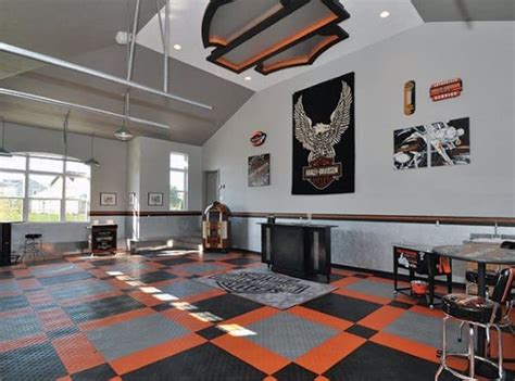 The following garage ceiling ideas can make your garage feel quite cozy, especially with a bit of paint on the walls. Top 40 Best Garage Ceiling Ideas - Automotive Space ...