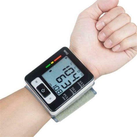 Healthpro Wrist Cuff Blood Pressure Monitor W Case Memory Bank 60