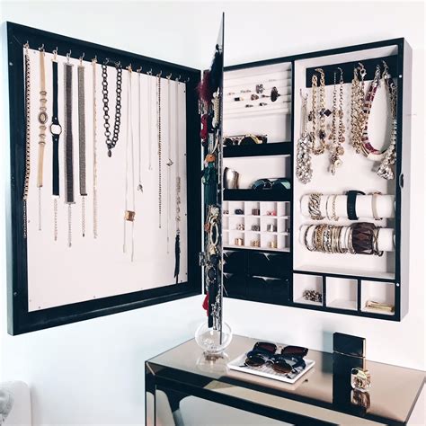 Bring Style And Convenience To Your Home With Wall Mounted Jewelry